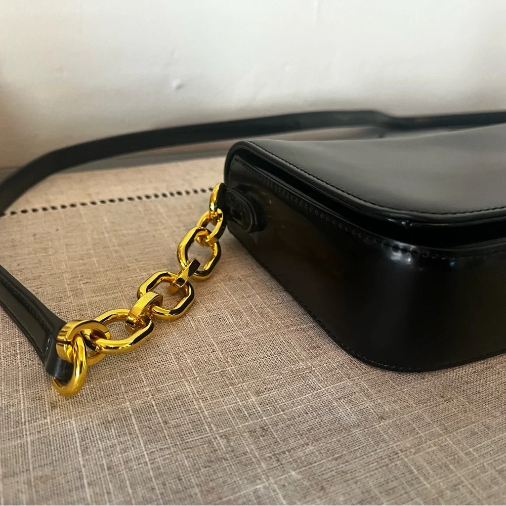 Lauren Ralph Lauren Black Patent Leather Crossbody Bag with Gold Chain - Picture 15 of 16